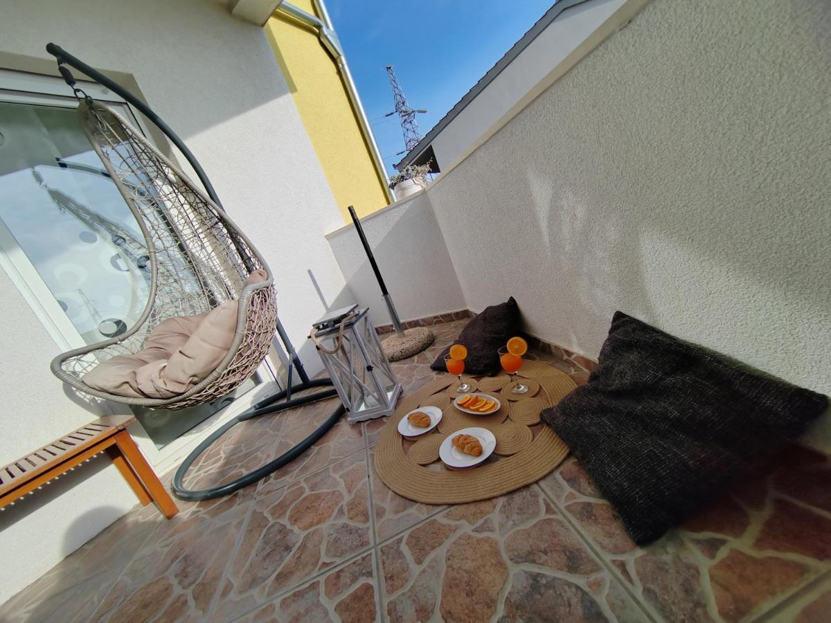 3 Bedrooms Apartman Dmt Каштела Екстер'єр фото