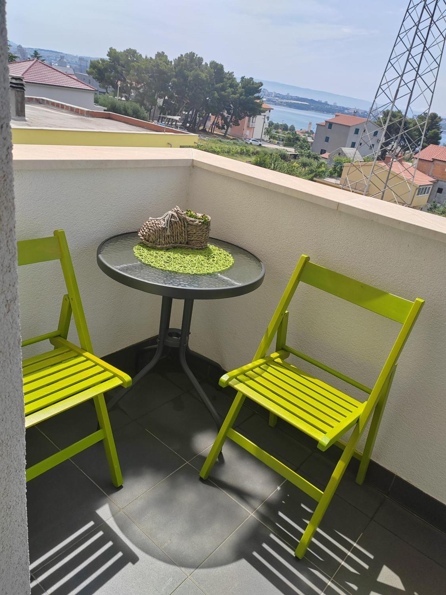 3 Bedrooms Apartman Dmt Каштела Екстер'єр фото